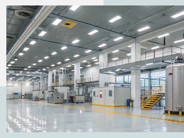 Освещение ангаров в Оренбурге от 610 руб. - Эффективные решения